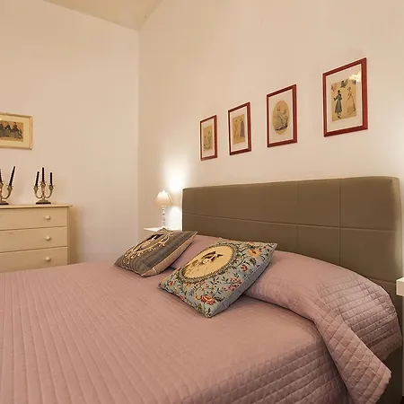 Casa Felicita Apartment *
